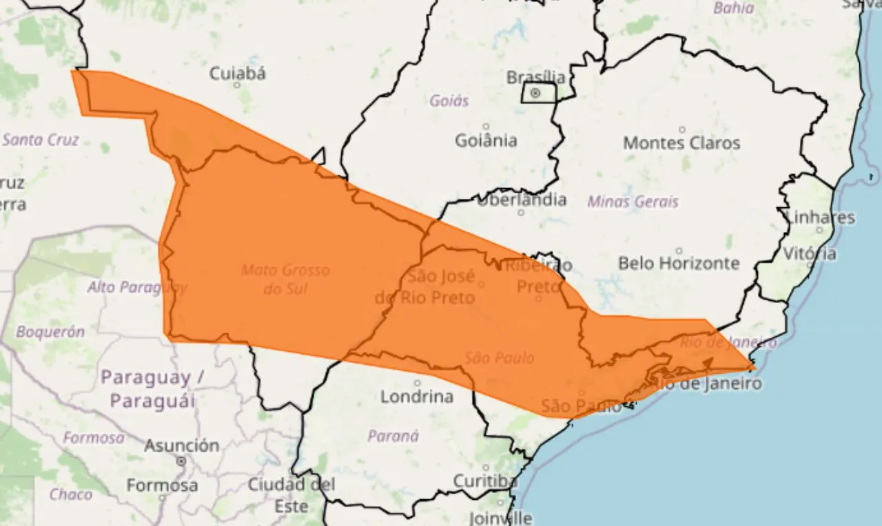 A imagem mostra as áreas em alerta para tempestade